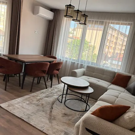 дизайнерски Burgaz