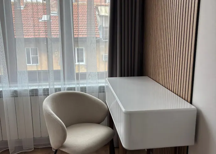 дизайнерски * Burgas City